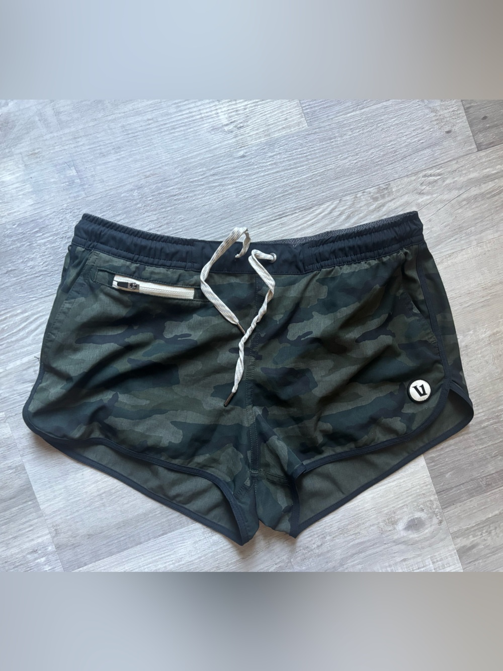 Vuori Camo Shorts